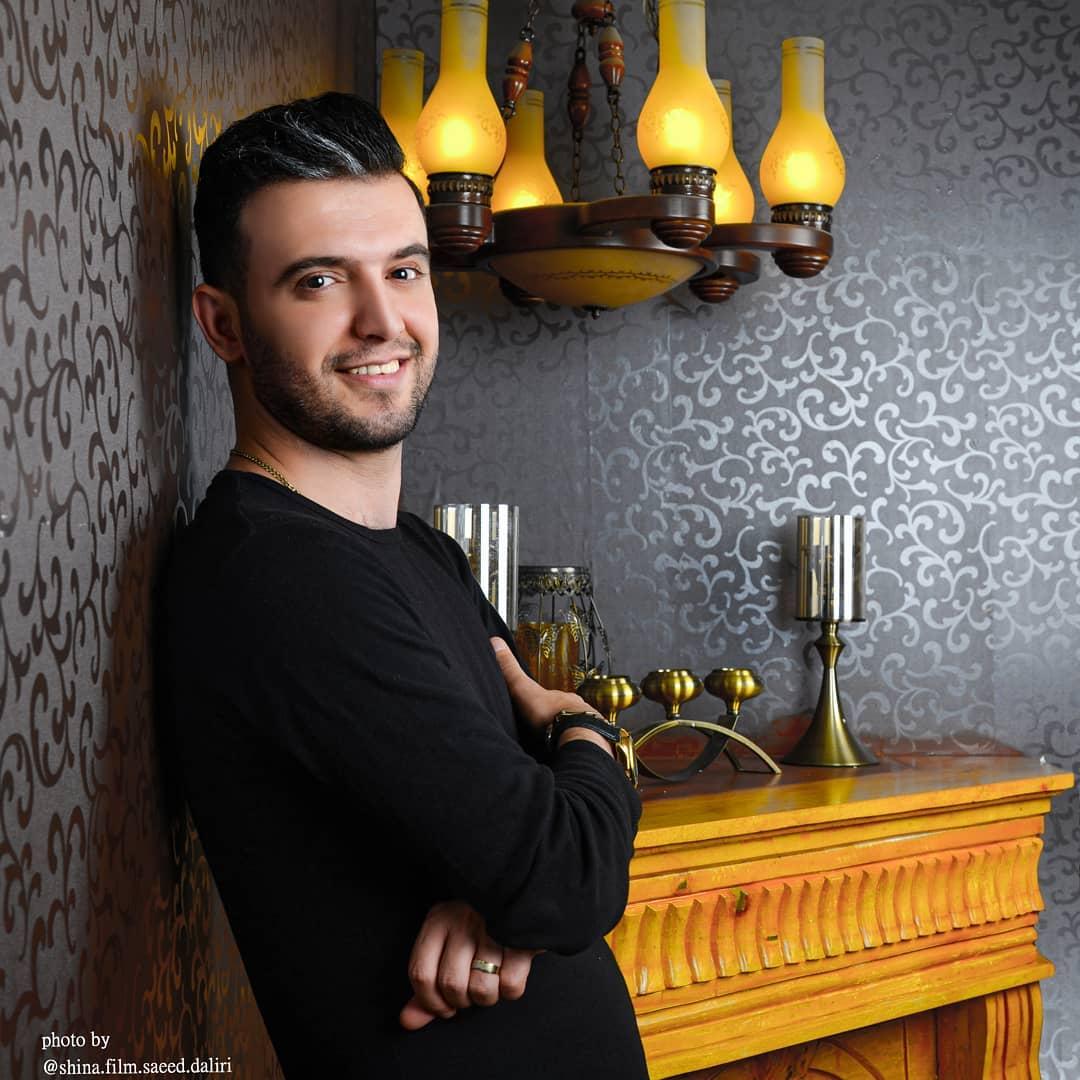 آوات یگانه خانم دکتر